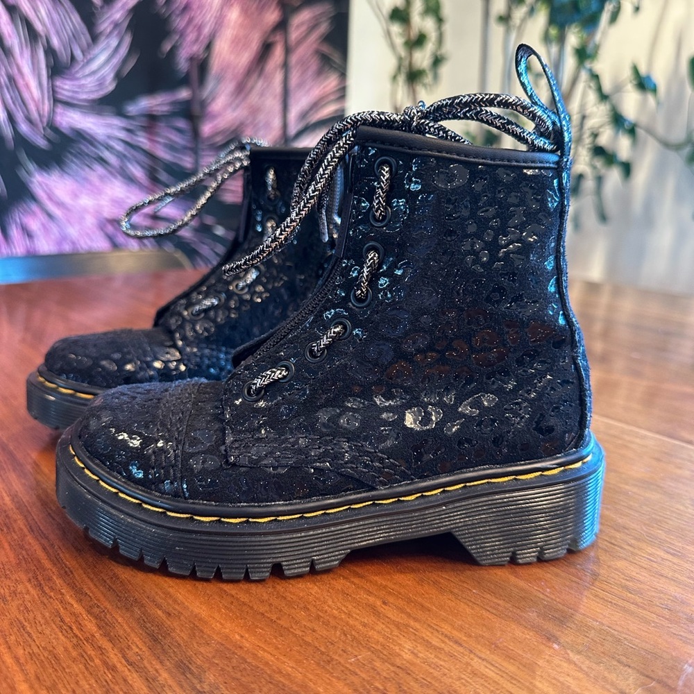 Dr. Martens girls leopard shiny boots size 11